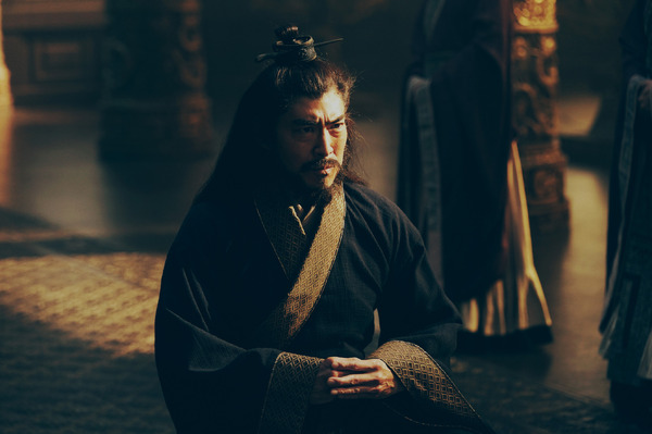 『キングダム2 遥かなる大地へ』©原泰久／集英社 ©2022 映画「キングダム」製作委員会