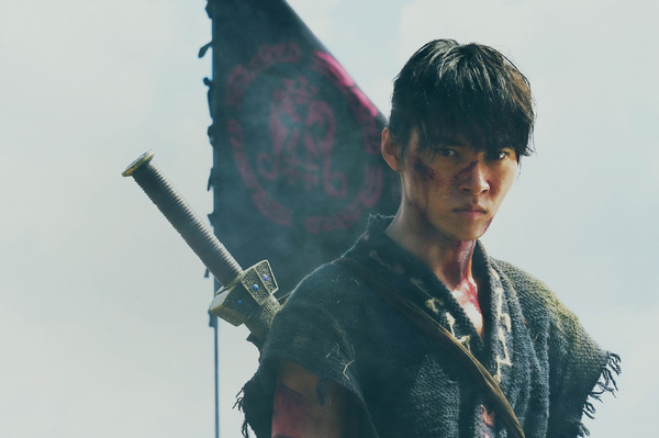 『キングダム2 遥かなる大地へ』©原泰久／集英社 ©2022 映画「キングダム」製作委員会