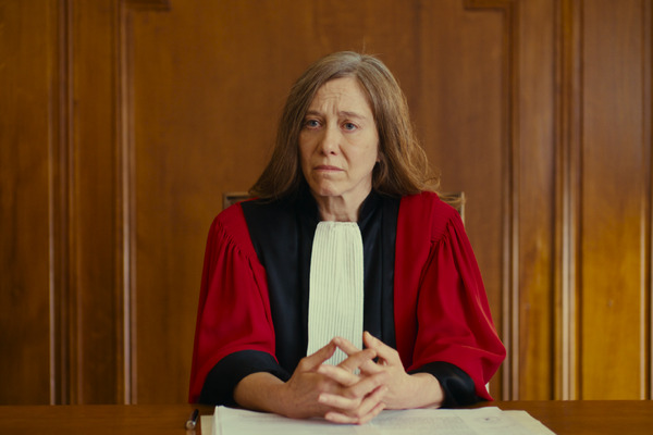 『サントメール ある被告』© SRAB FILMS – ARTE FRANCE CINÉMA – 2022