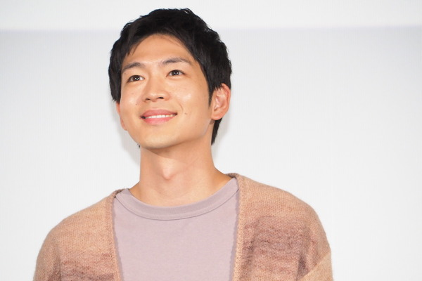 松下洸平「いちばんすきな花」完成披露試写イベント
