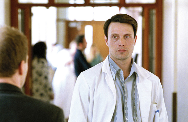 『ウィルバーの事情』© 2002 Zentropa Entertainments6 ApS – Wilbur Ltd