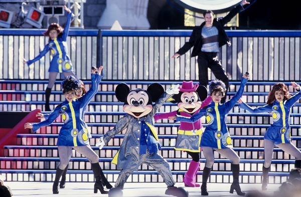 企画展「東京ディズニーリゾート アンコール！ザ・モーメンツ展」終了へ　約1年半にわたる感動の旅が閉幕