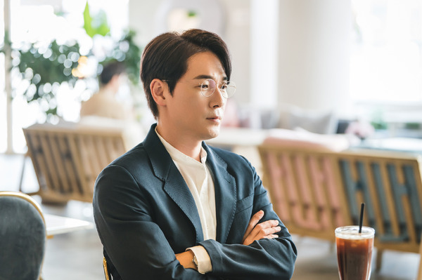 「マエストラ」© 2023 Disney and its related entities