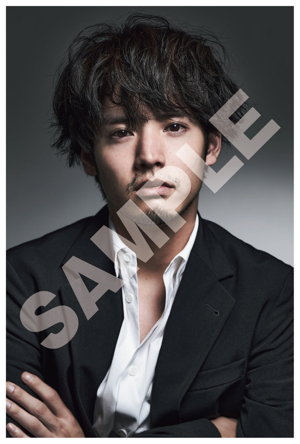 【先着入場特典】限定ポストカード（全2種）をランダムで1枚プレゼント