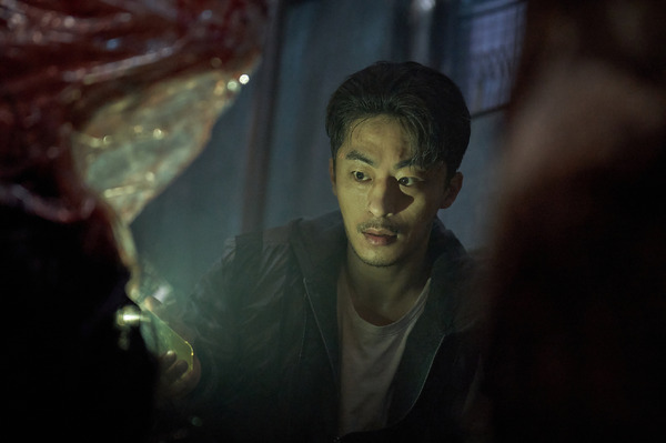 Netflixシリーズ「寄生獣 -ザ・グレイ-」2024年独占配信開始