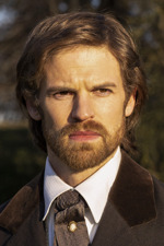 「ベルグレービア 新たなる秘密」© Carnival Film & Television Limited 2023.