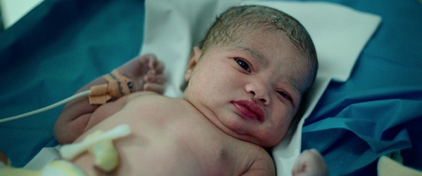 『助産師たちの夜が明ける』