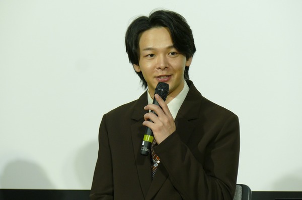 中村倫也「Shrink（シュリンク）ー精神科医ヨワイー」出演者会見