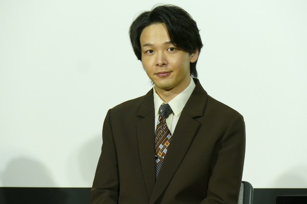 中村倫也「Shrink（シュリンク）ー精神科医ヨワイー」出演者会見