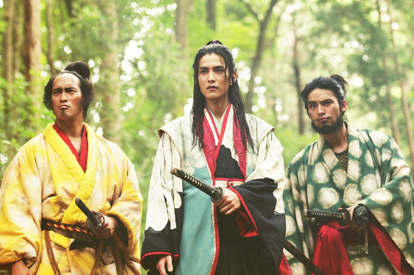 『八犬伝』©2024 『八犬伝』FILM PARTNERS.
