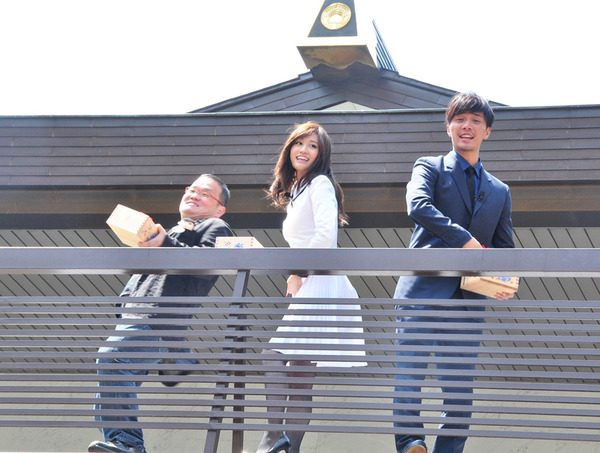 前田敦子＆成宮寛貴＆中田秀夫監督／『クロユリ団地』ヒット祈願イベント＠豊川稲荷