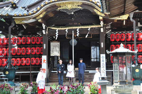 前田敦子＆成宮寛貴＆中田秀夫監督／『クロユリ団地』ヒット祈願イベント＠豊川稲荷
