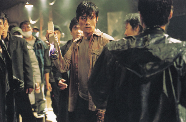 『甘い人生 4Kレストア版』©2005 CJ ENTERTAINMENT INC. ALL RIGHT RESERVED.