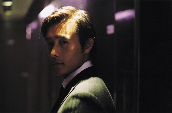『甘い人生 4Kレストア版』©2005 CJ ENTERTAINMENT INC. ALL RIGHT RESERVED.