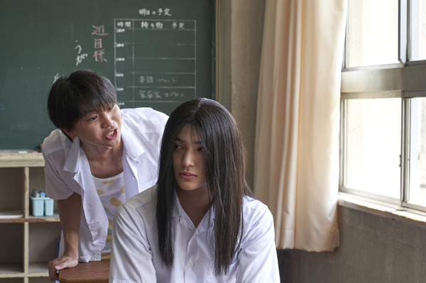 「スメルズ ライク グリーン スピリット」　製作：「スメルズ ライク グリーン スピリット」製作委員会・MBS