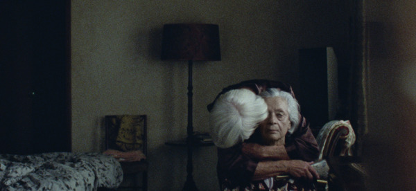 『アンデッド／愛しき者の不在』© 2024 Einar Film, Film i Väst, Zentropa Sweden, Filmiki Athens, E.R.T. S.A.