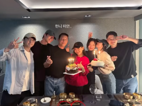 「まだ別れの途中です」女優ソン・ヘギョ、チャン・ギヨンらが集合！仲良しぶりに“ほっこり”