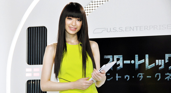 栗山千明／『スター・トレック イントゥ・ダークネス』公開アフレコ