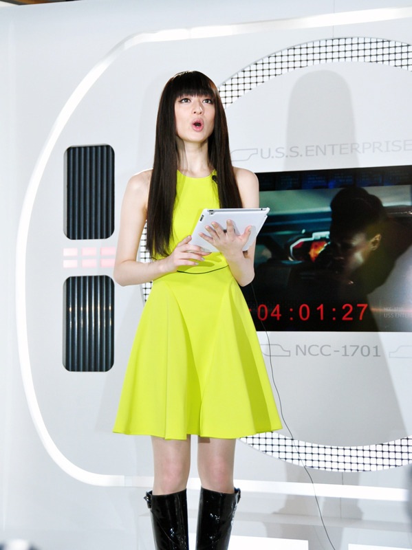 栗山千明／『スター・トレック イントゥ・ダークネス』公開アフレコ