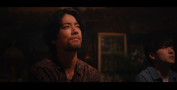 ケイスケサカモト「ルリモハリモ」ミュージックビデオ（C）AbemaTV,Inc.