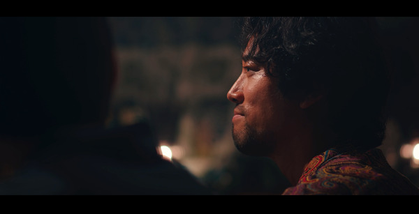 ケイスケサカモト「ルリモハリモ」ミュージックビデオ（C）AbemaTV,Inc.