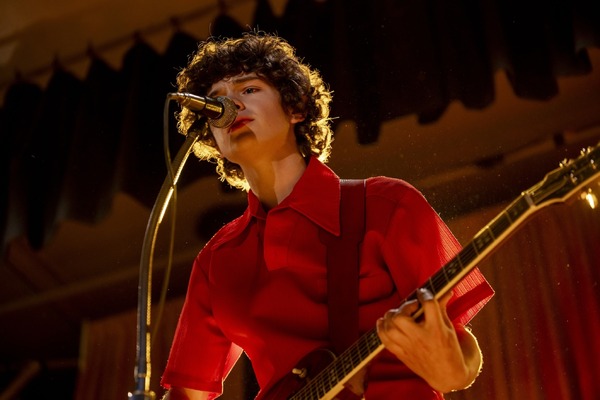 『ドリーミン・ワイルド 名もなき家族のうた』© 2022 Fruitland, LLC. All rights reserved.