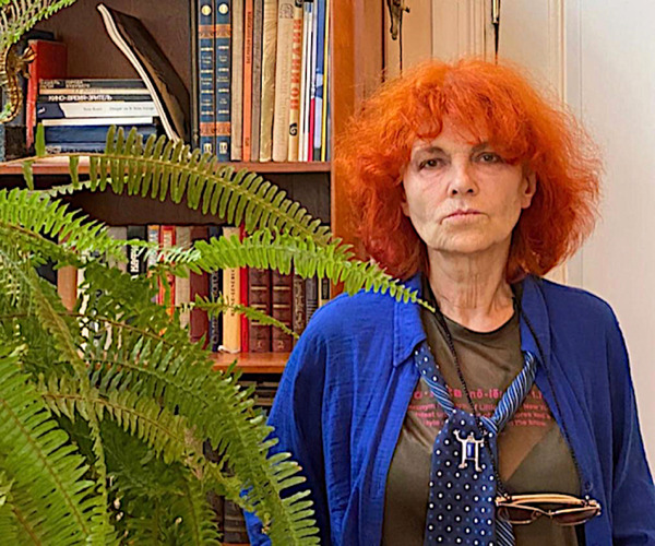 ナナ・ジョルジャゼ監督