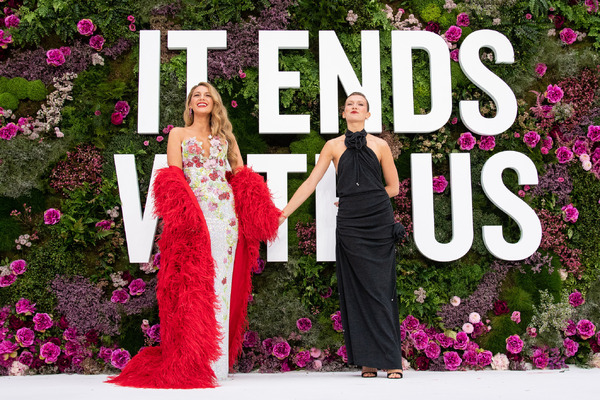 ブレイク・ライブリー＆イサベラ・フェレール Photo by Jeff Spicer/Getty Images for Sony Pictures