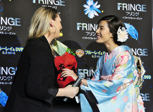 アナ・トーヴ＆すみれ／「FRINGE フリンジ」ブルーレイ＆DVD発売