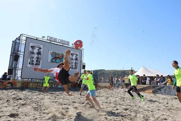 逗子海岸映画祭(c) ZUSHI BEACH FILM FESTIVAL All Rights Reserved.