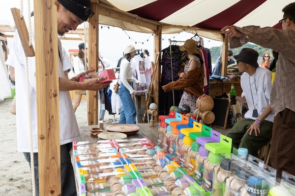 逗子海岸映画祭(c) ZUSHI BEACH FILM FESTIVAL All Rights Reserved.