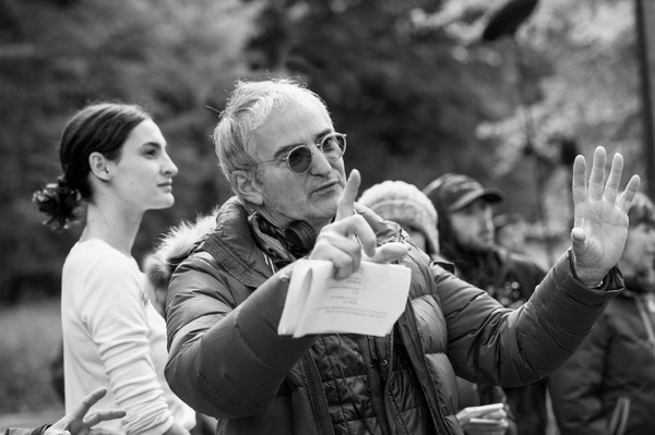 オリヴィエ・アサイヤス監督『季節はこのまま』©Carole Bethuel