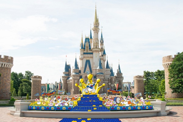 ドナルドダックが主役の春が来た！「クワッキーセレブレーション★ドナルド・ザ・レジェンド！」