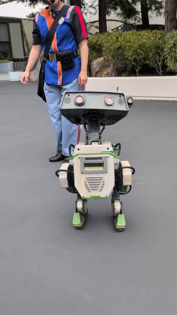 かわいいの2足歩行ロボットが新登場！BDXドロイドのアトモスフィアプログラム