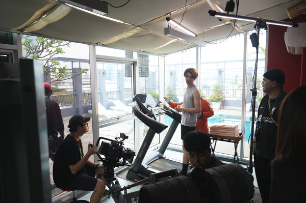 「DatingGame」©datinggame2025