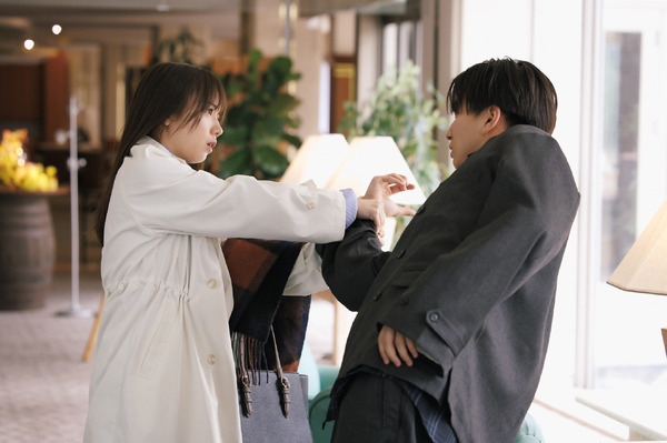 「あやしいパートナー」©「あやしいパートナー」製作委員会・MBS