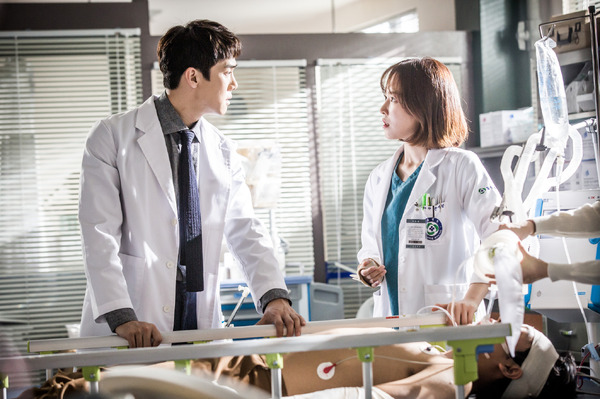 「浪漫ドクター キム・サブ」(C)SBS