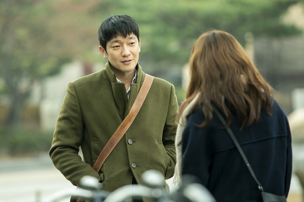 『恋愛の抜けたロマンス』（C）2021 CJ ENM Co., Ltd., TWELVE JOURNEY ALL RIGHTS RESERVED