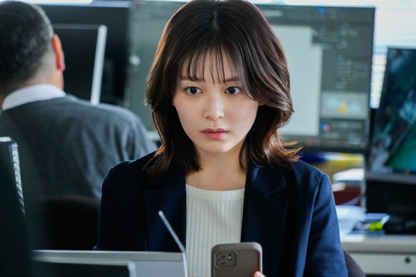 「死ぬほど愛して」第4話（C）AbemaTV, Inc.