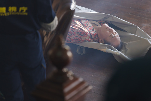 「魔物」第1話（C）テレビ朝日・SLL