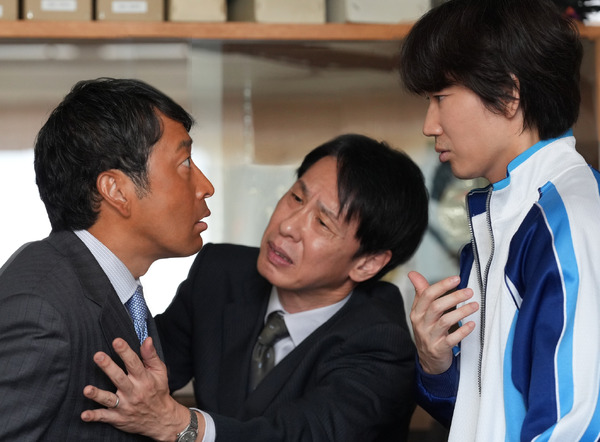 『でっちあげ ～殺人教師と呼ばれた男』©2007 福田ますみ／新潮社 ©2025「でっちあげ」製作委員会