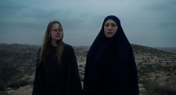 『アムナの決断』（walud）