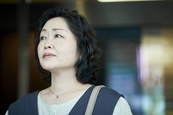 『愛されなくても別に』©武田綾乃／講談社©2025 映画「愛されなくても別に」製作委員会