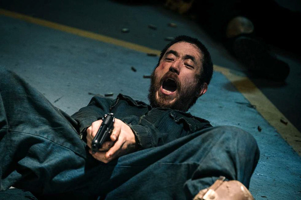 『ボーイ・キルズ・ワールド（原題）』©2023 Boy Kills World Rights, LLC All rights reserved.