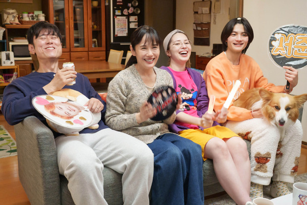 『映画 おっさんのパンツがなんだっていいじゃないか！』© 練馬ジム | LINE マンガ・2025 映画「おっパン」製作委員会