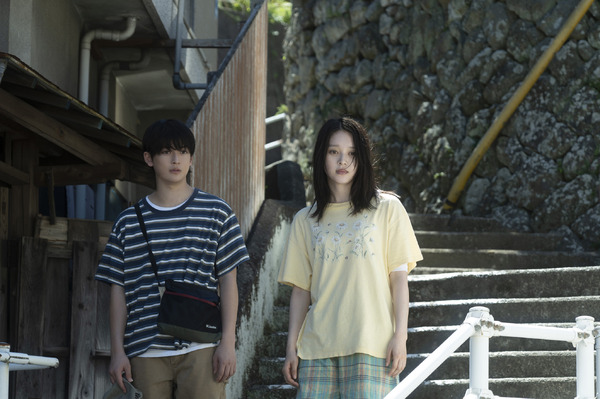 『夏の砂の上』© 2025映画『夏の砂の上』製作委員会