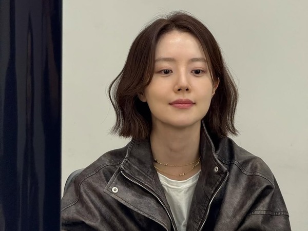 女優ムン・チェウォン、“19禁ギャグ”で割り切った!? デビュー18周年迎え髪をバッサリ【PHOTO】