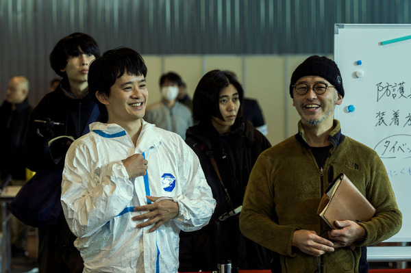 『フロントライン』メイキング © 2025「フロントライン」製作委員会