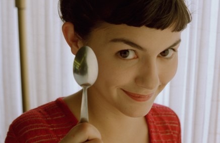 『アメリ』©2001 UGC IMAGES-TAPIOCA FILM-FRANCE 3 CINEMA-MMC INDEPENDENT-Tous droits reserves