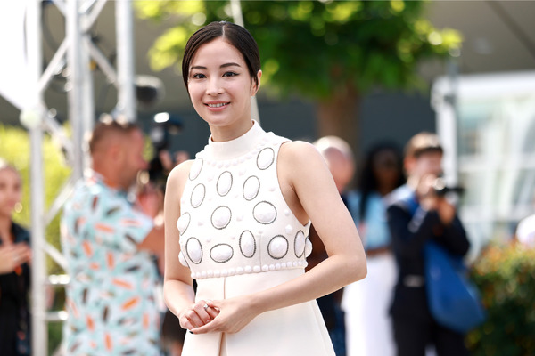 広瀬すず Photo by Monica Schipper/Getty Images